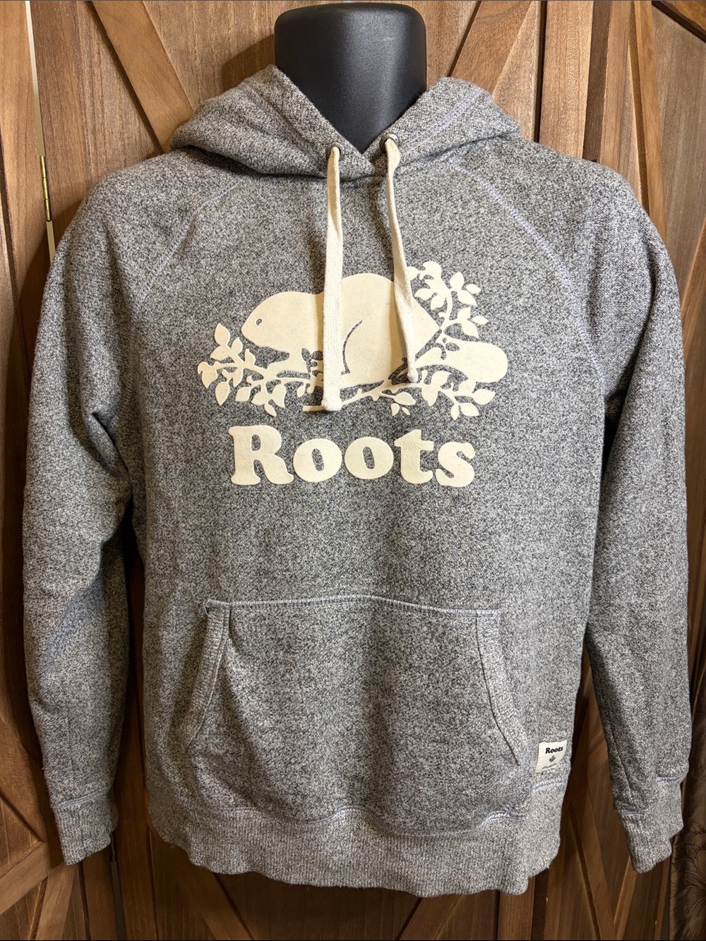 ROOTS Salt and Pepper Pullover Hoodie Beaver Logo Sweatshirt SIZE MEDIUM